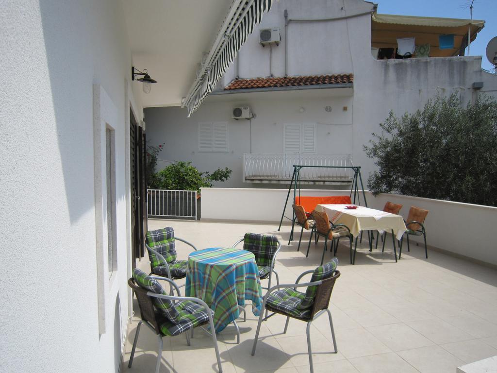 Holiday Home Mona Igrane Zimmer foto